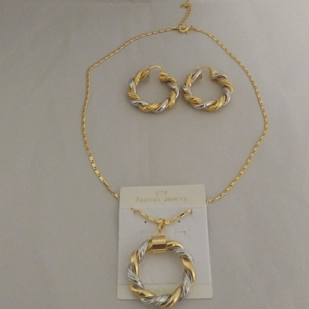 Jewelry Set.